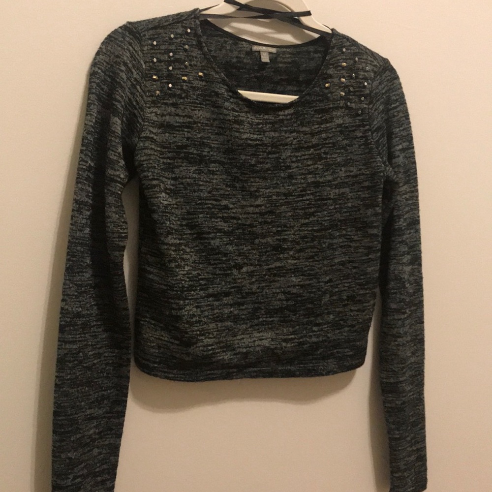 2/$15 NWOT Heathered Gray Long Sleeve Crop Top